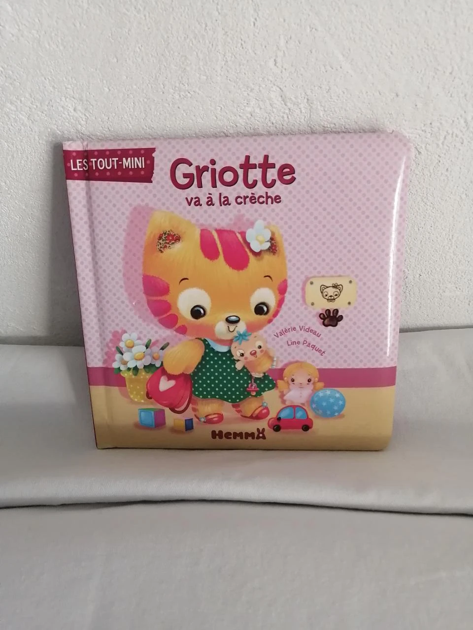livre enfant - griotte va à la crèche